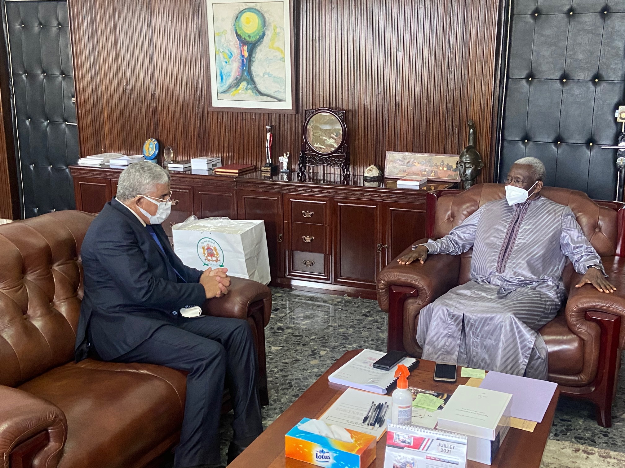 Cheikh Ahmed Tidiane Coulibaly a reçu monsieur Mohamed Namiri,